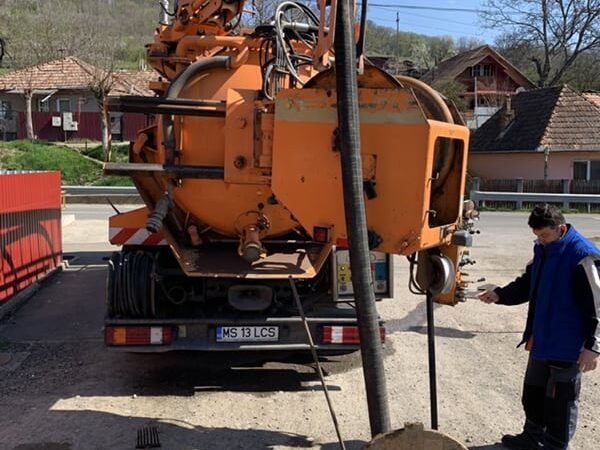 Desfundare canalizare Targu Mures {{brizy_dc_image_alt imageSrc=